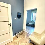 Old Town Elegance Retreat شقة *