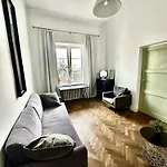 شقة Old Town Elegance Retreat وارسو