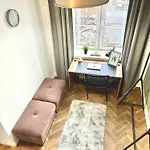 Old Town Elegance Retreat شقة *