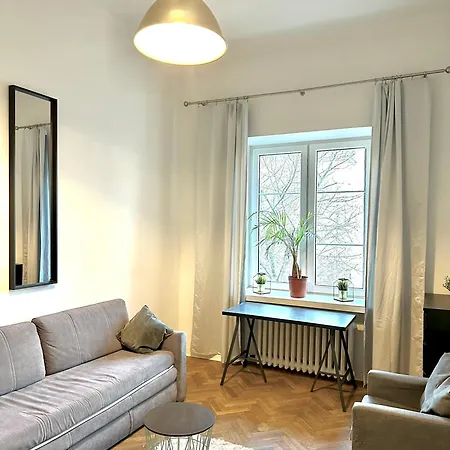 Old Town Elegance Retreat *