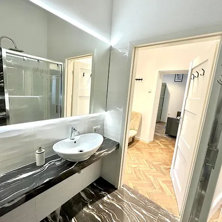 Old Town Elegance Retreat Διαμέρισμα Βαρσοβία