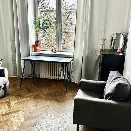 Old Town Elegance Retreat Apartamento *