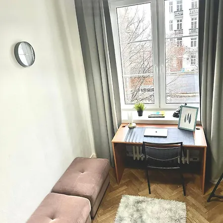 Old Town Elegance Retreat Apartamento *